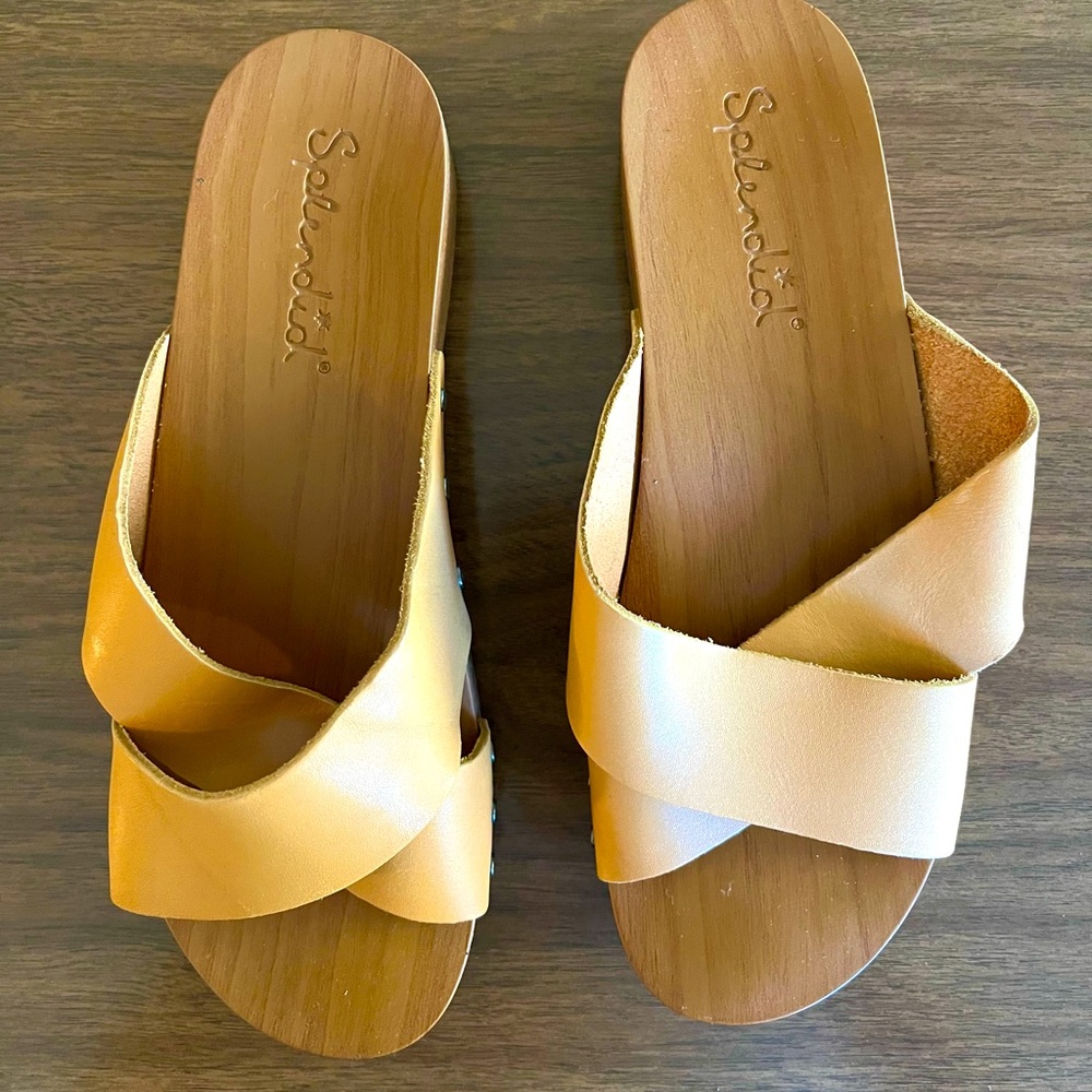 Splendid Sandal - Picture 2 of 3